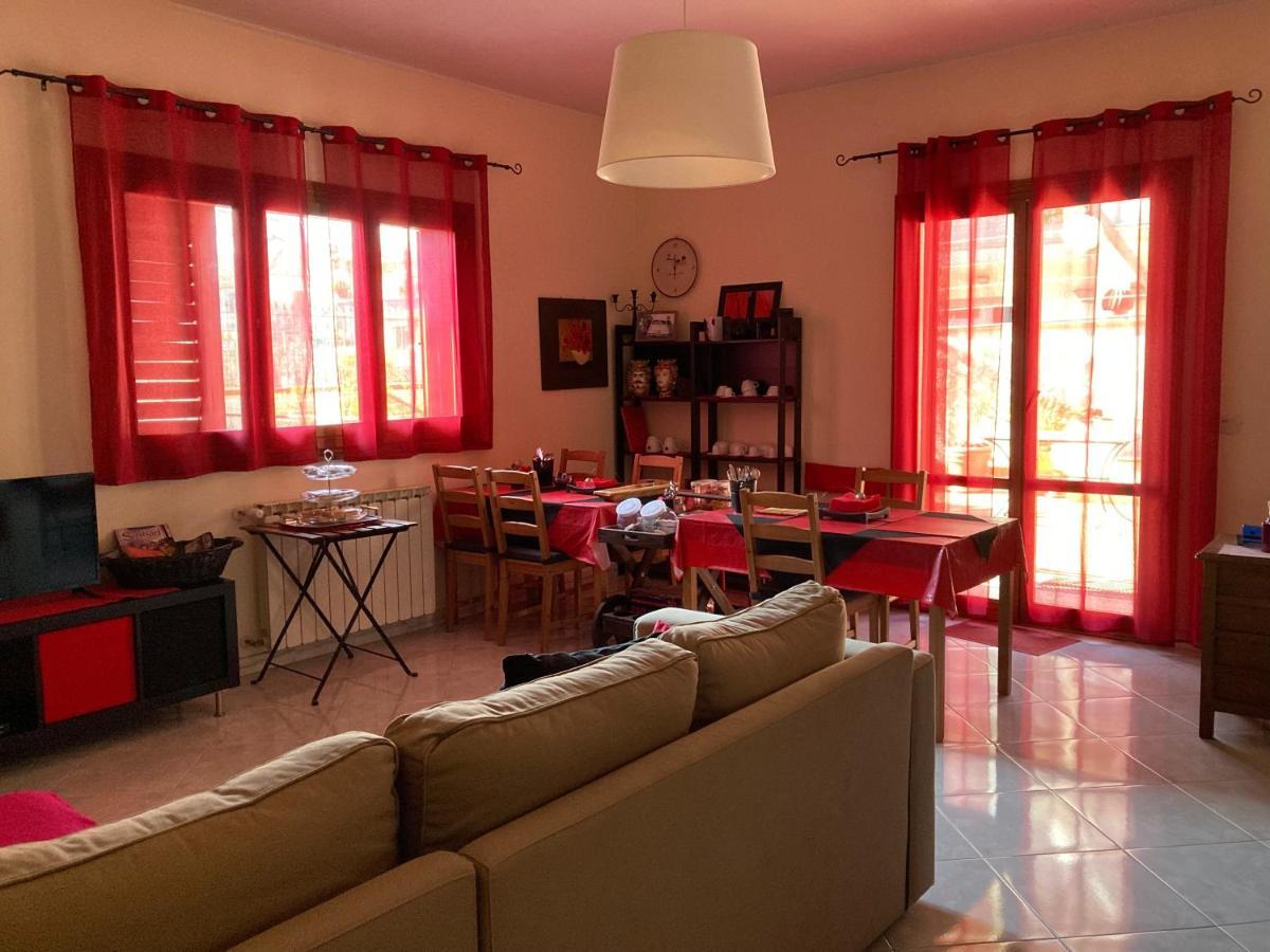 B&B Il Rosso E Il Nero Zafferana Etnea Exterior foto